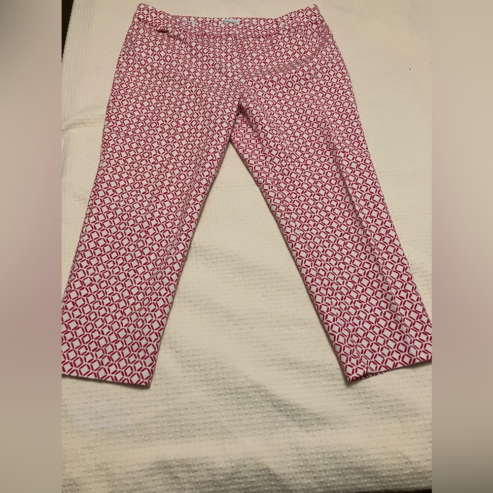 Liz Claiborne‎ Emma Crop/Ankle Pant women’s size 18 Pink/White Geometric Design